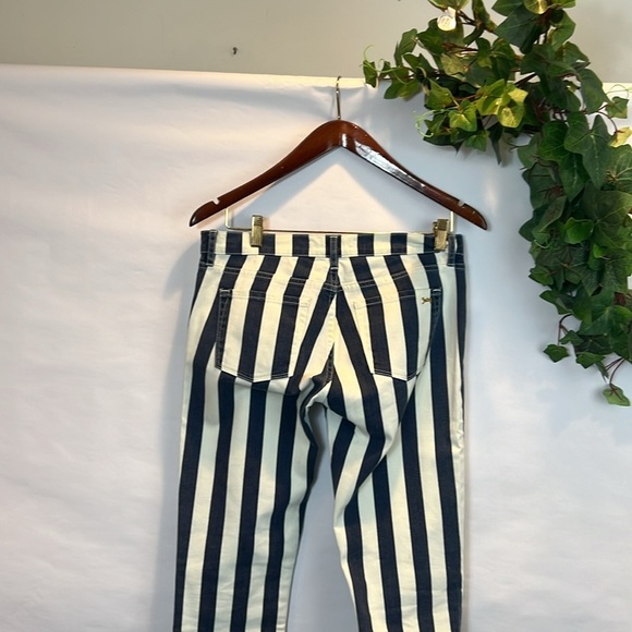 Juicy Couture Stiped Jeans - Picture 4 of 7